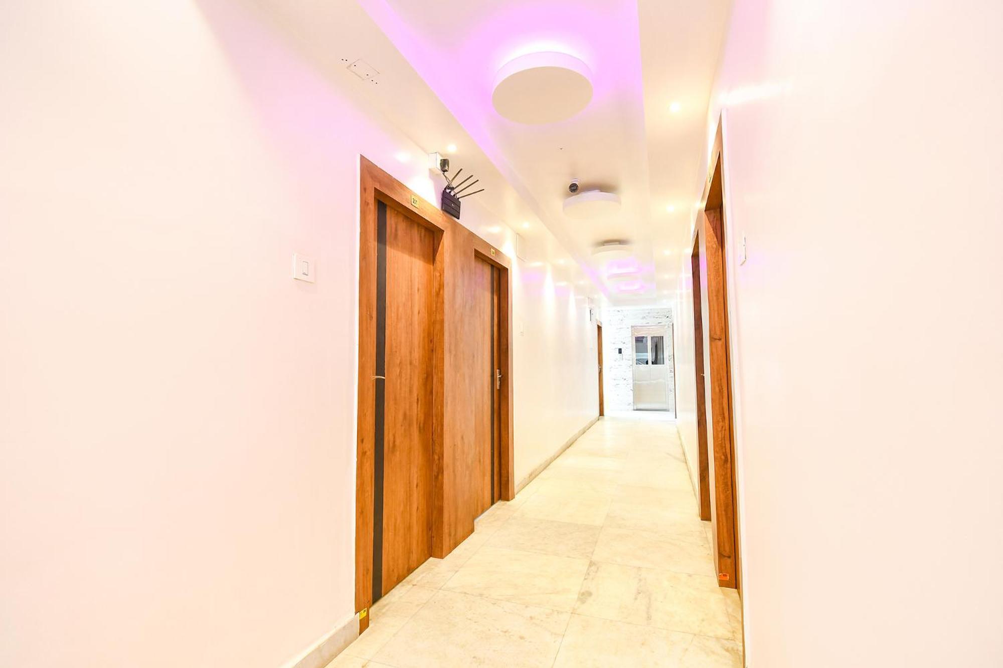 Fabhotel Prime The Golden Plaza - Nr Tarapith Temple Eksteriør billede